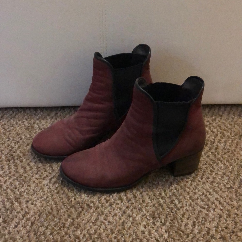 Burgundy chunky heel booties